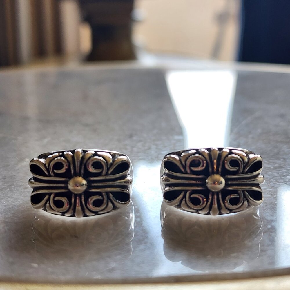 Men's Silver-Tone Floral Cross Cufflinks - Decorative Accent